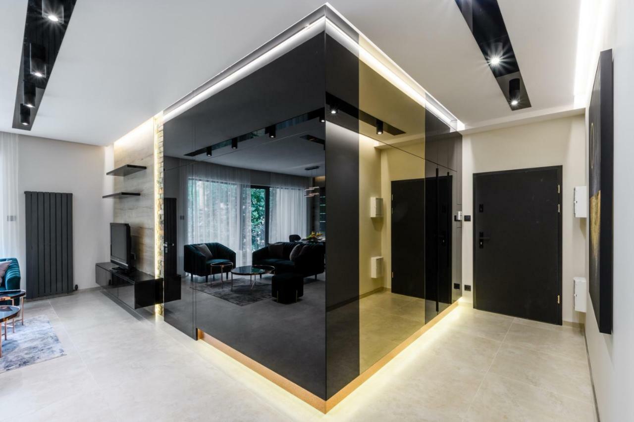 Zlota Luxury Apartments Varsavia Esterno foto