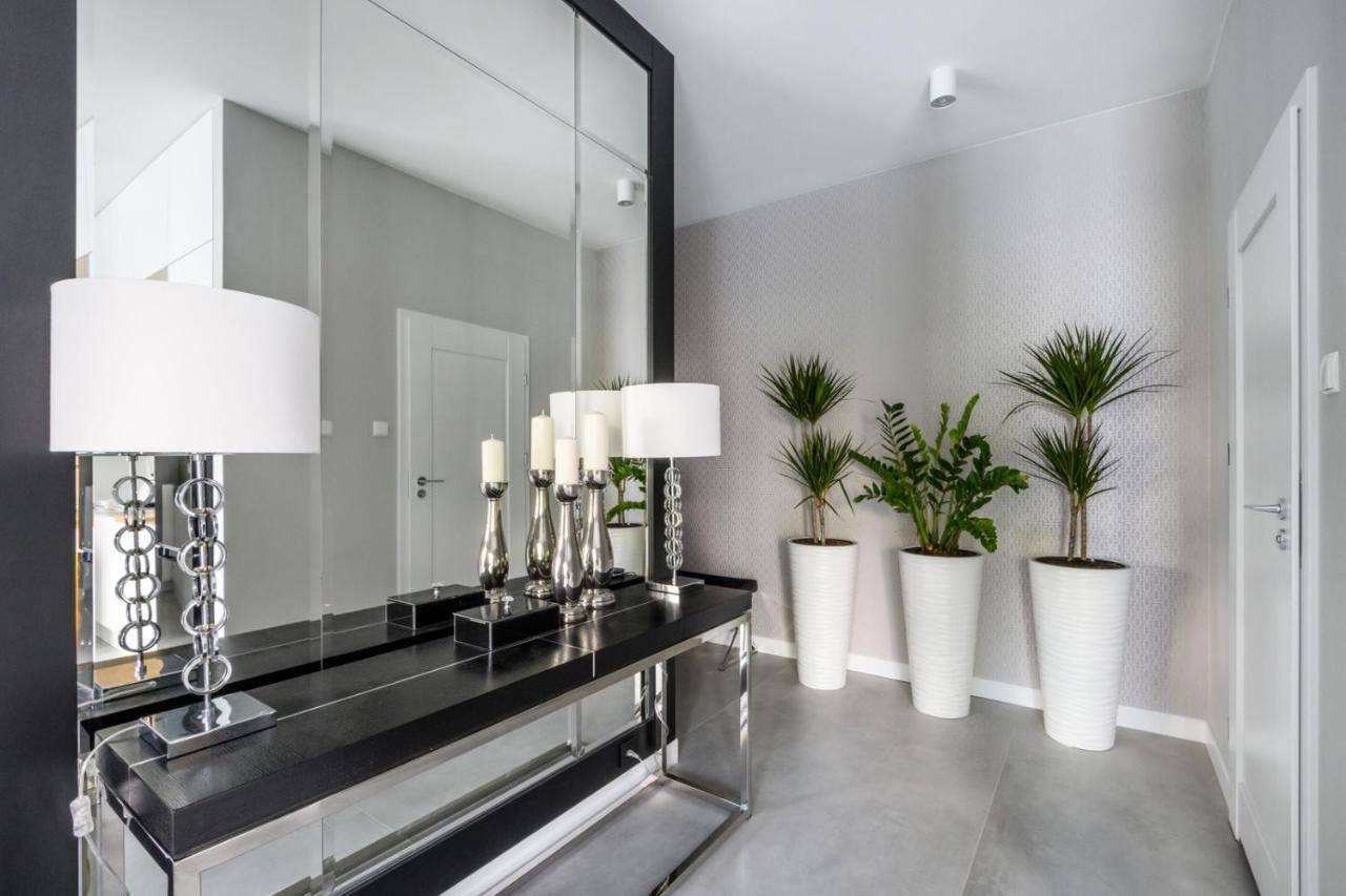 Zlota Luxury Apartments Varsavia Esterno foto