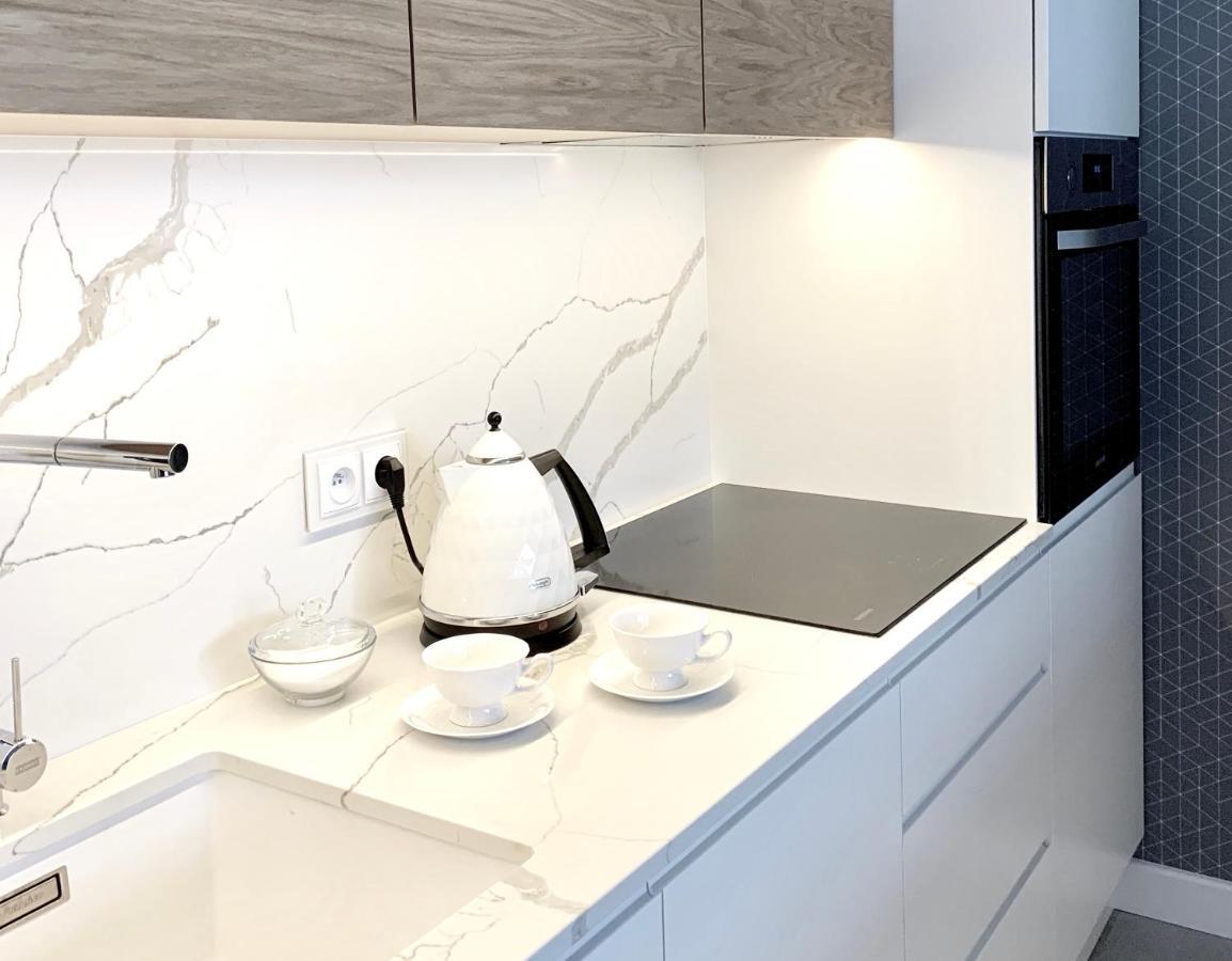 Zlota Luxury Apartments Varsavia Esterno foto