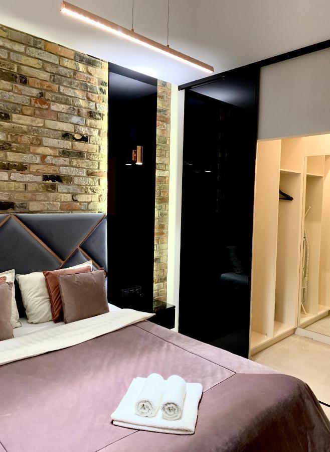 Zlota Luxury Apartments Varsavia Esterno foto