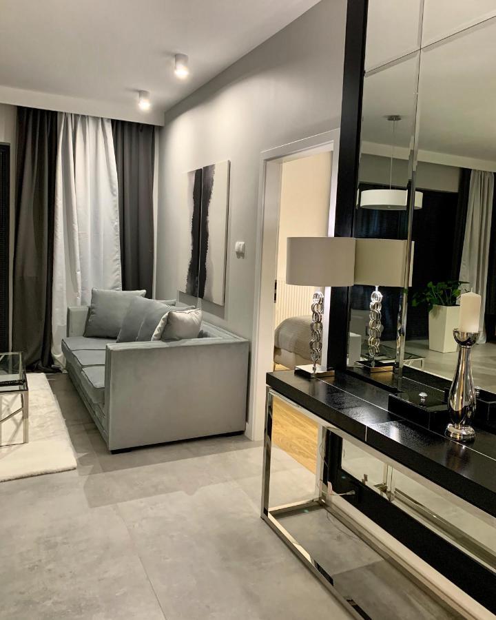 Zlota Luxury Apartments Varsavia Esterno foto